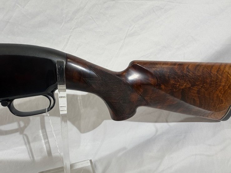 #12-•-winchester-model-12-shotgun-image-12