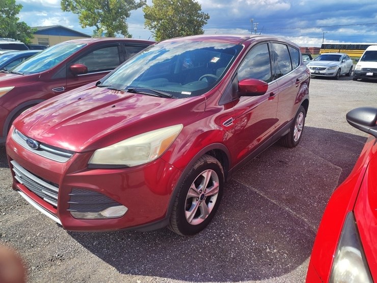 2013-ford-escape-image-2