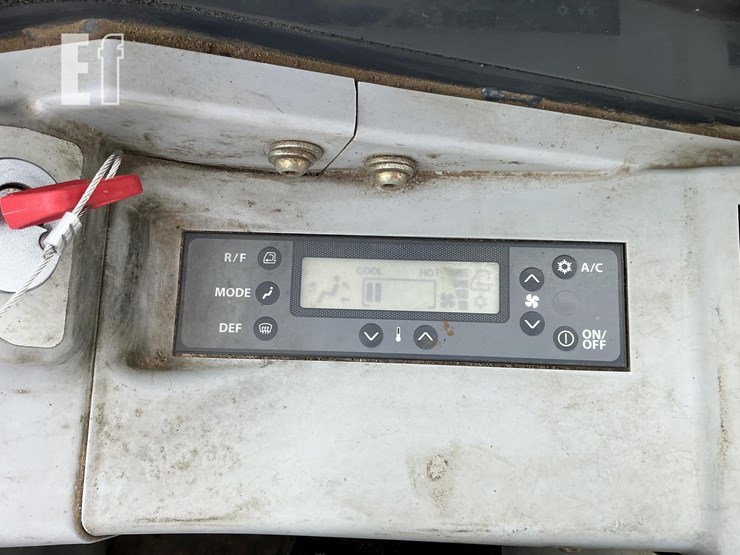 2019-deere-60g-image-14