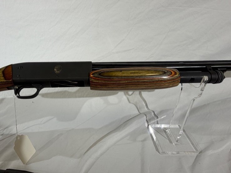 #9-•-ithaca-gun-company-m37-featherlight-shotgun-image-43