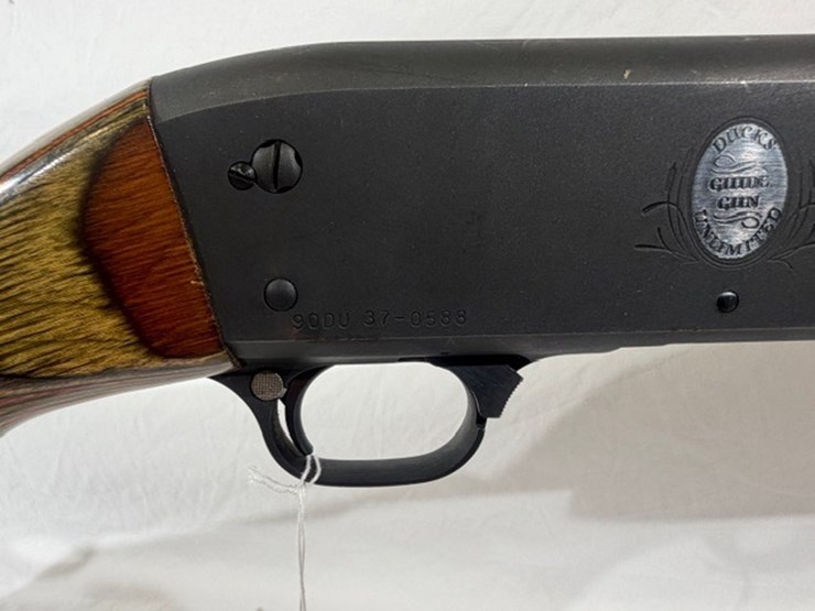 #9-•-ithaca-gun-company-m37-featherlight-shotgun-image-25