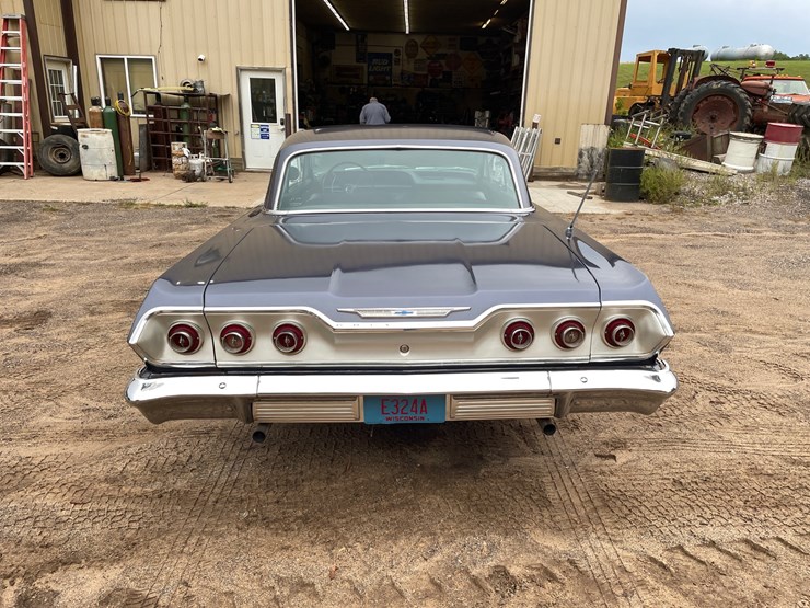 #7000-•-1963-chevy-impala-(has-wi-title)-(colfax,-wi)-image-6