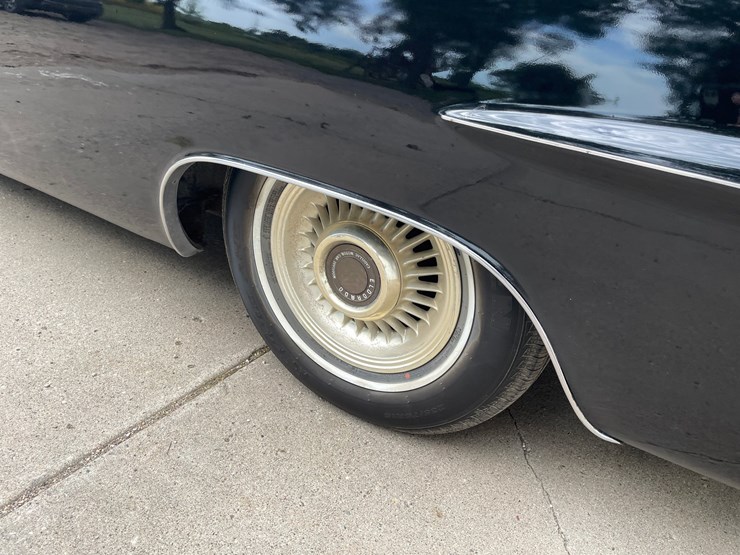 #9072-•-1956-cadillac-eldorado-seville-(has-mn-title)-(hutchinson,-mn)-image-19