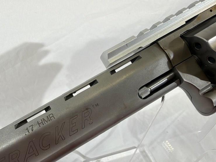 #20-•-taurus-tracker-revolver-image-12