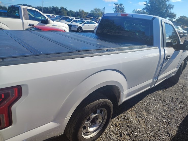 2018-ford-f150-image-4