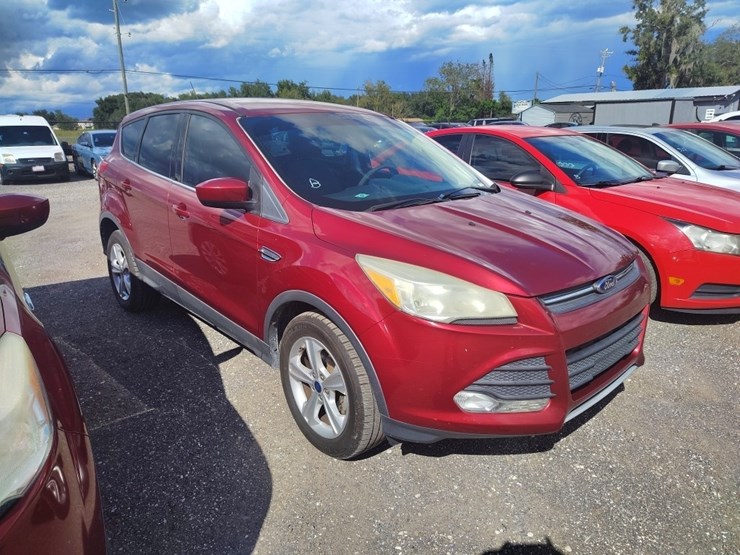 2013-ford-escape-image-1