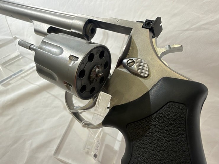 #21-•-taurus-980-revolver-image-36