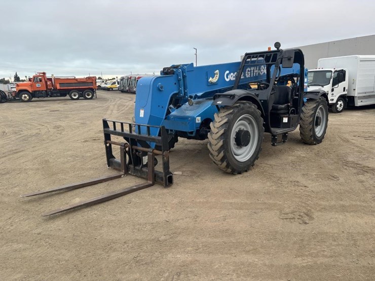 2020-genie-gth844-image-1
