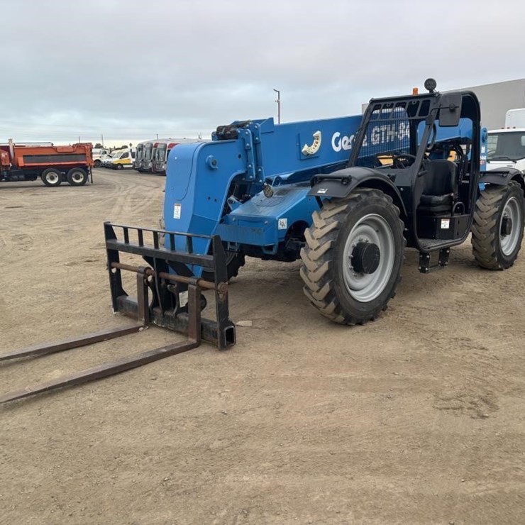 2020 GENIE GTH844