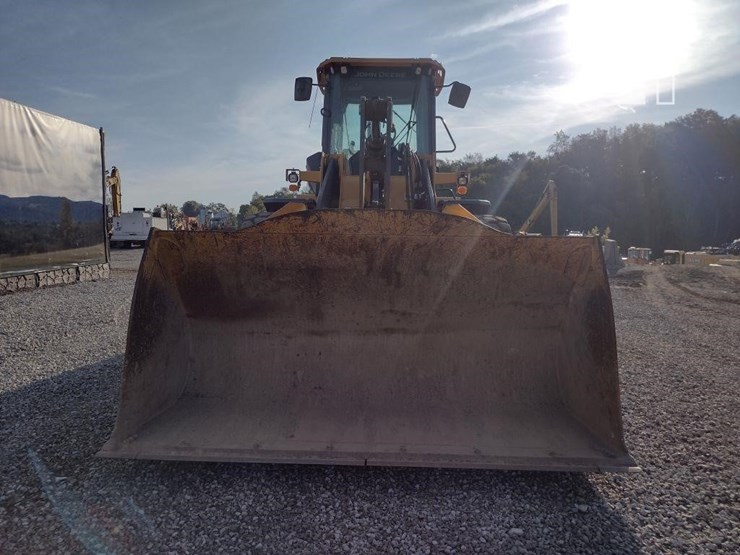 deere-544-p-tier-image-2