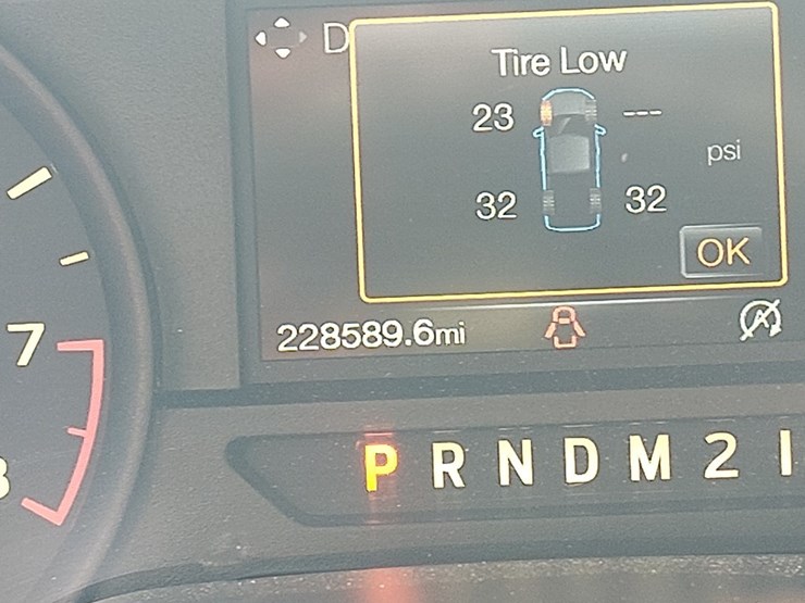 2018-ford-f150-image-8
