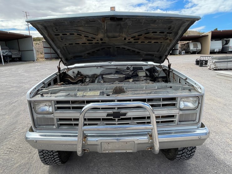 #1057-•-1986-chevrolet-ck10-(has-nm-title)-(on-site-in-las-cruces,-nm)-image-44