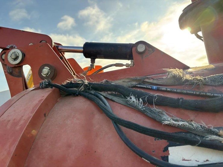 2011-ditch-witch-fx60-image-22