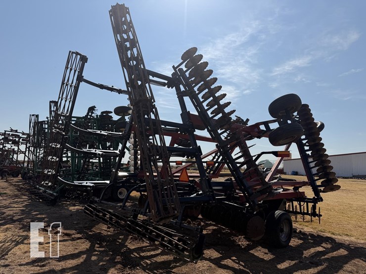 case-ih-true-tandem-330-turbo-image-3