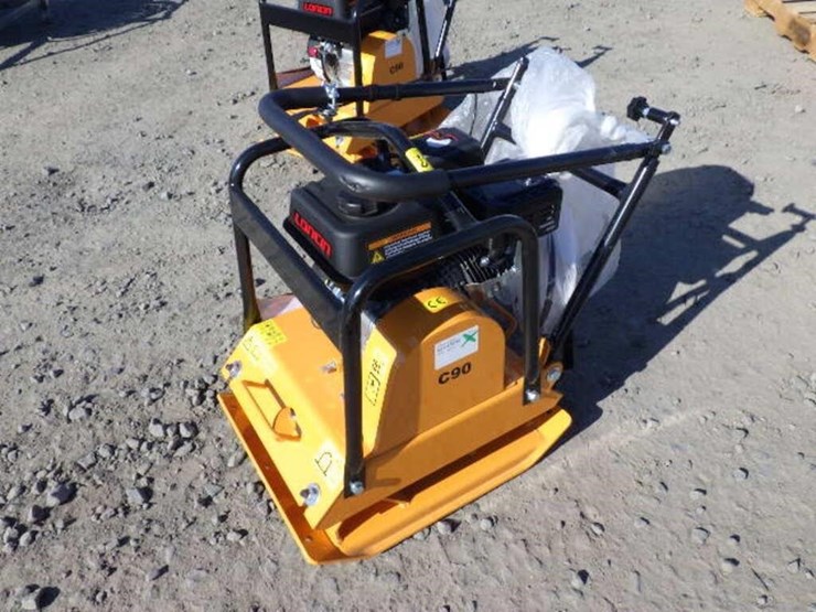 c90-plate-compactor-image-1