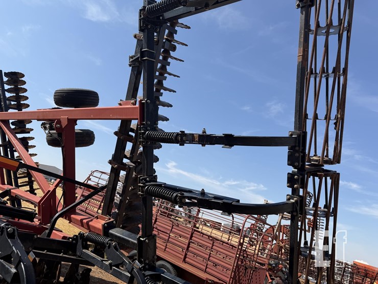 case-ih-true-tandem-330-turbo-image-16
