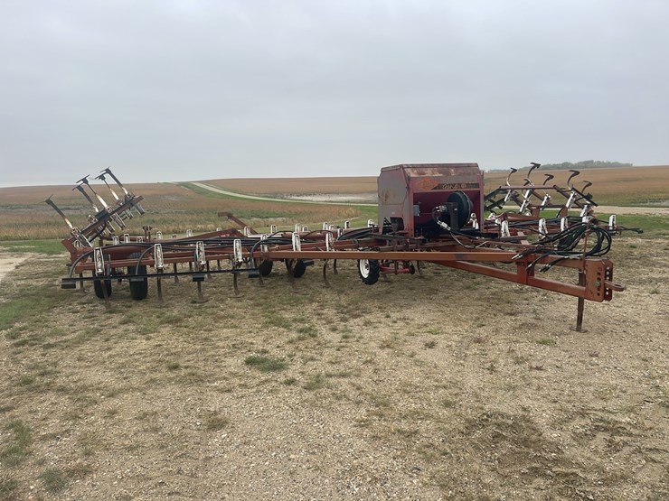 willrich-42ft-field-culitvator-image-1