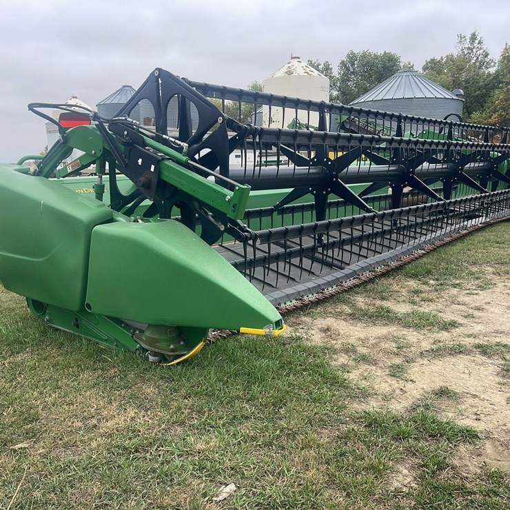 2012 JOHN DEERE 640