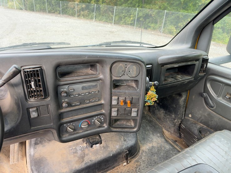 2007-gmc-c5500-s/a-box-truck-image-19