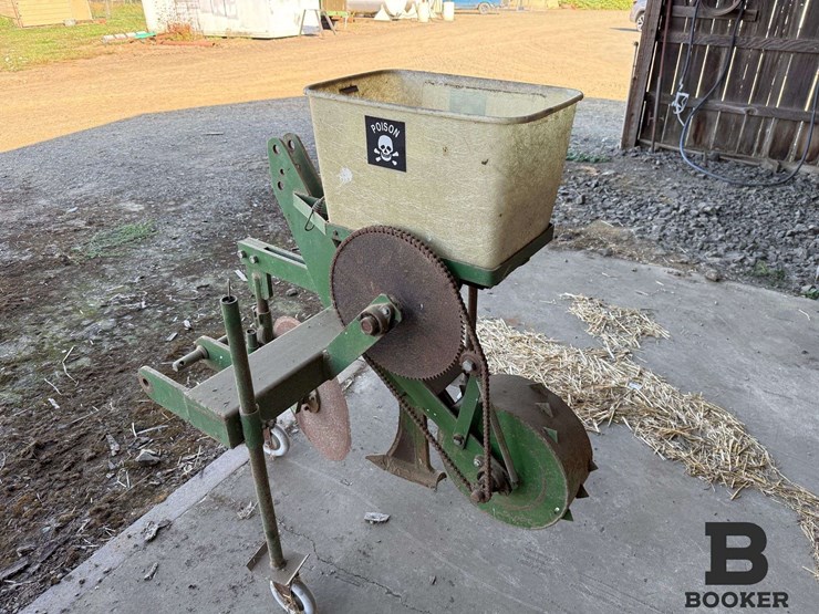 gopher-bait-applicator-image-2