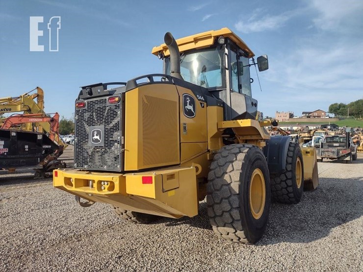 deere-544-p-tier-image-37