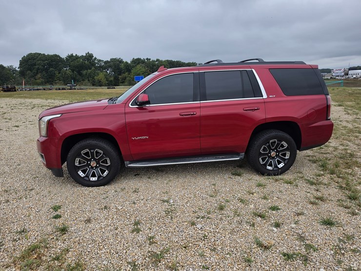 2015-gmc-yukon-image-5