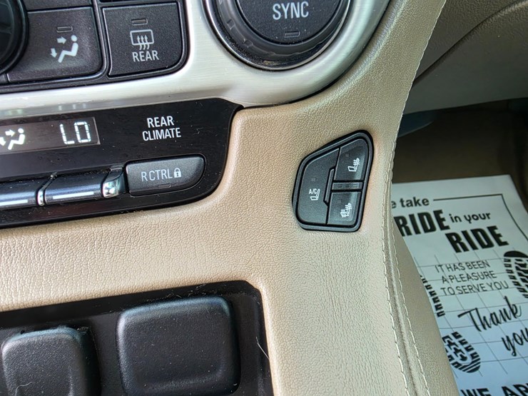 2015-gmc-yukon-image-45