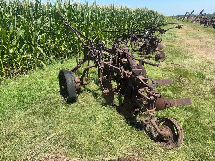 john-deere-14-image-6