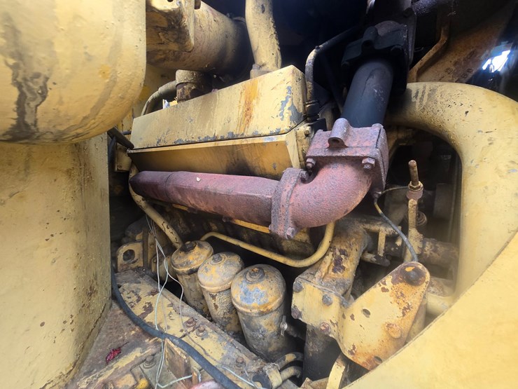 caterpillar-621-image-18