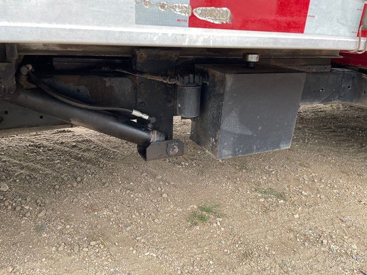 1985-ford-f350-xl-image-29