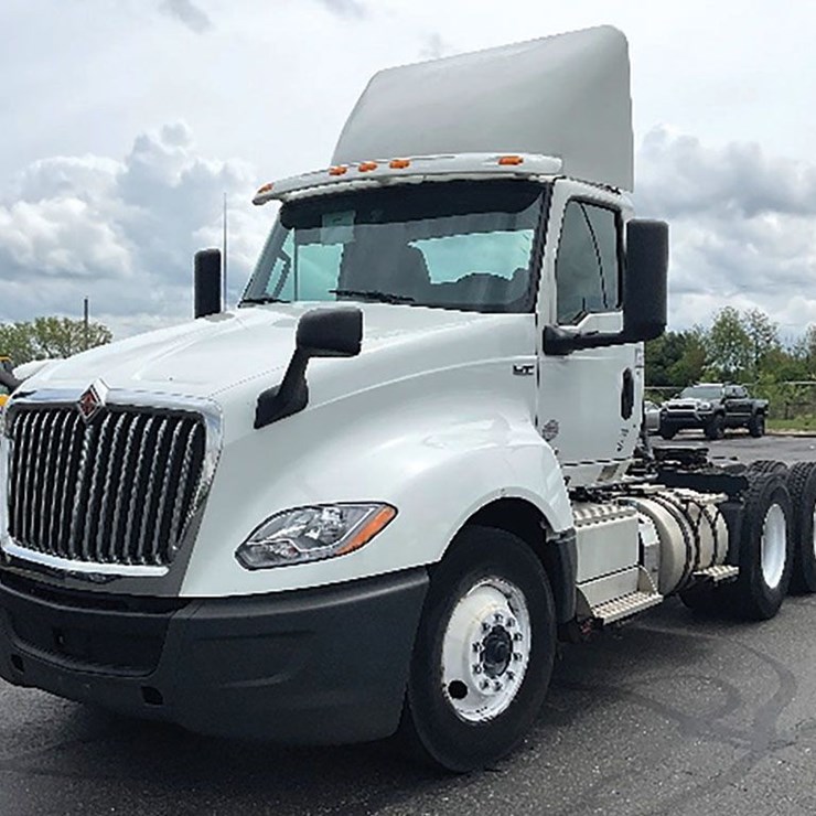 2019 INTERNATIONAL LT
