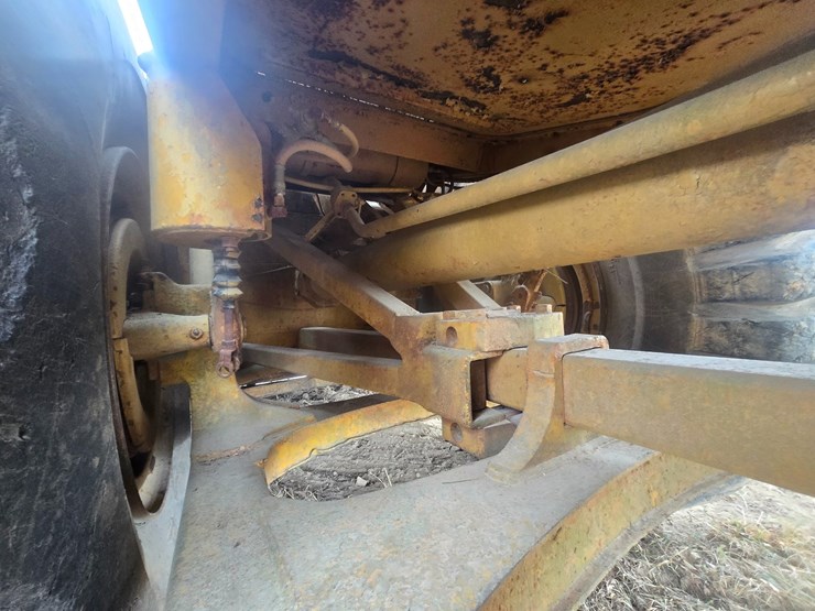 caterpillar-621-image-72
