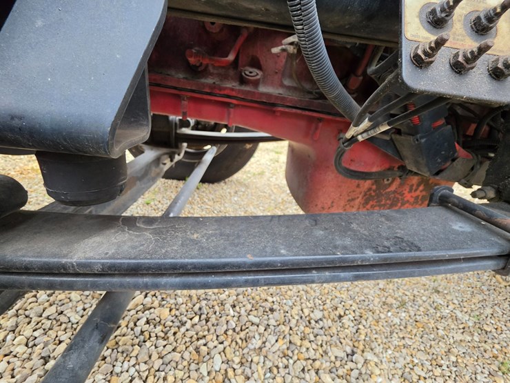 2018-peterbilt-389-image-42