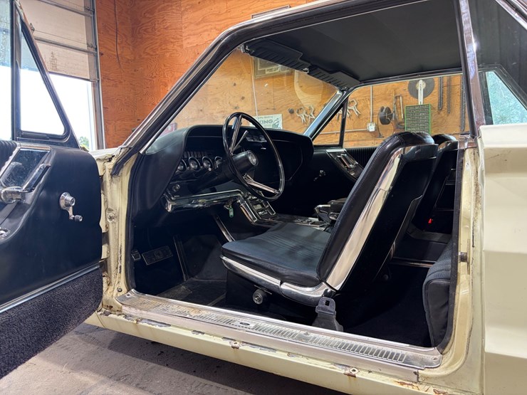 #4800-•-1965-ford-thunderbird-(wi-title)(hartford,-wi)-image-6