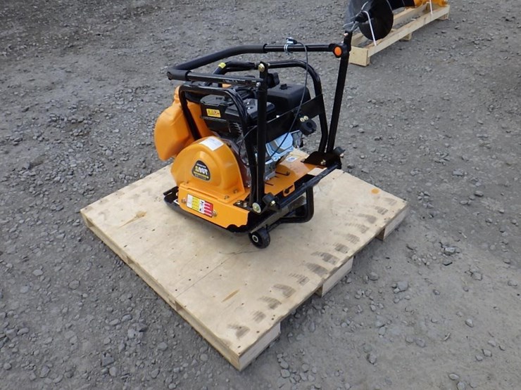 2026-sdlool-90-vibratory-plate-compactor-image-2