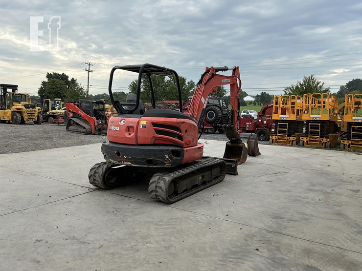 2020-kubota-kx057-4-image-4