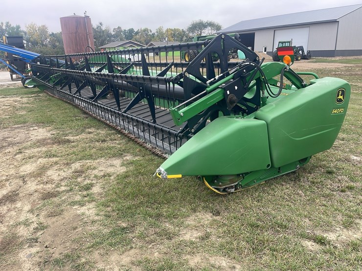 2012-john-deere-640-image-25