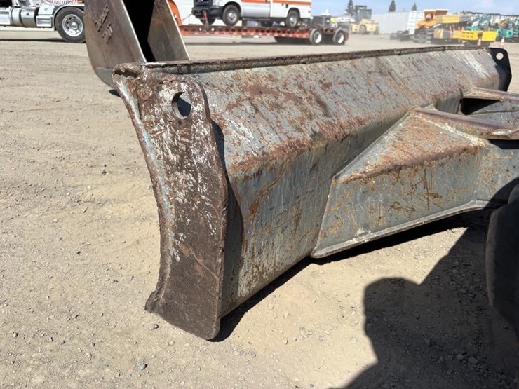 takeuchi-tb1140-image-9
