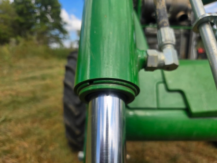 2023-john-deere-fc12e-image-65