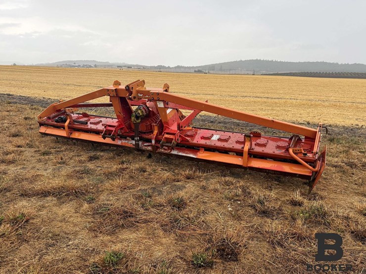 lelyterra-15'-power-harrow-image-1