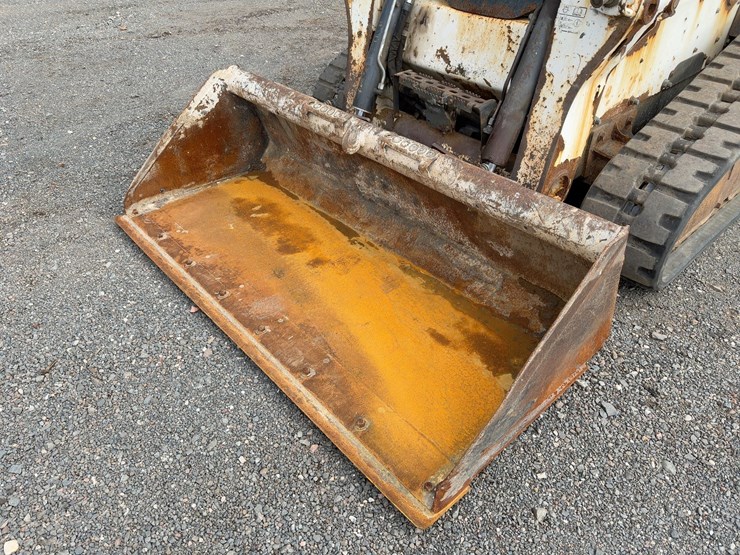 2014-bobcat-t650-image-9
