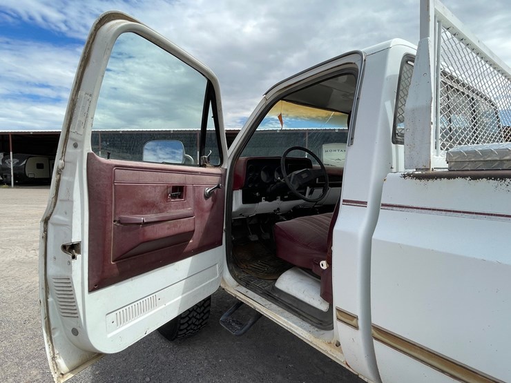 #1057-•-1986-chevrolet-ck10-(has-nm-title)-(on-site-in-las-cruces,-nm)-image-18