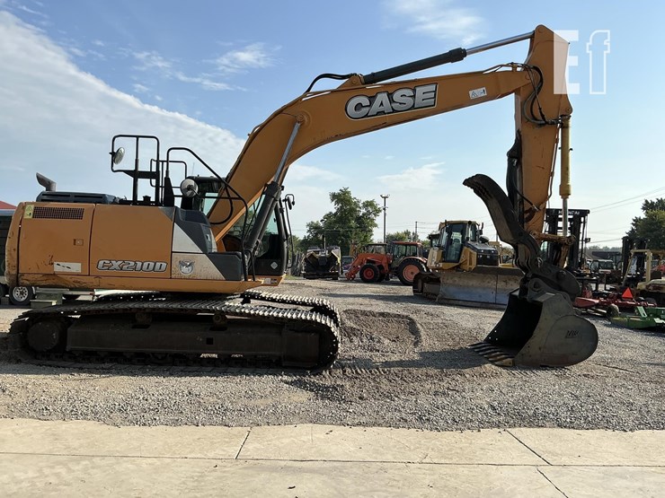 2015-case-cx210d-image-5