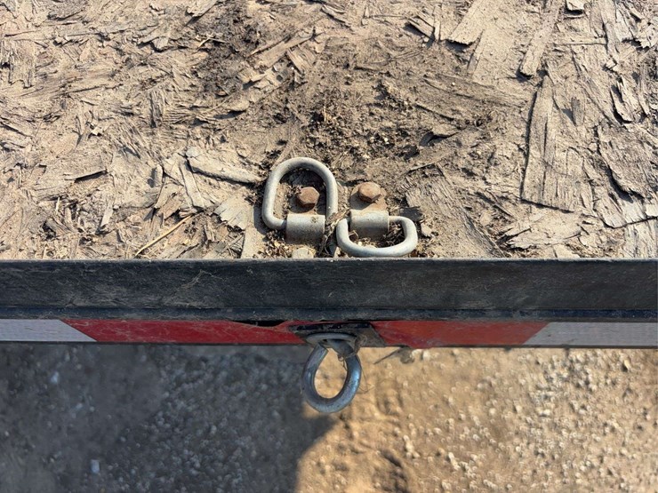 flat-deck-trailer-image-22