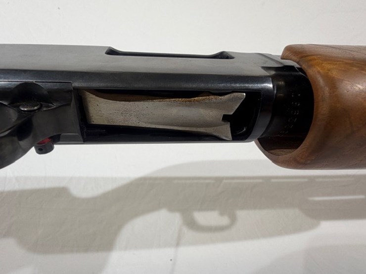 #12-•-winchester-model-12-shotgun-image-40