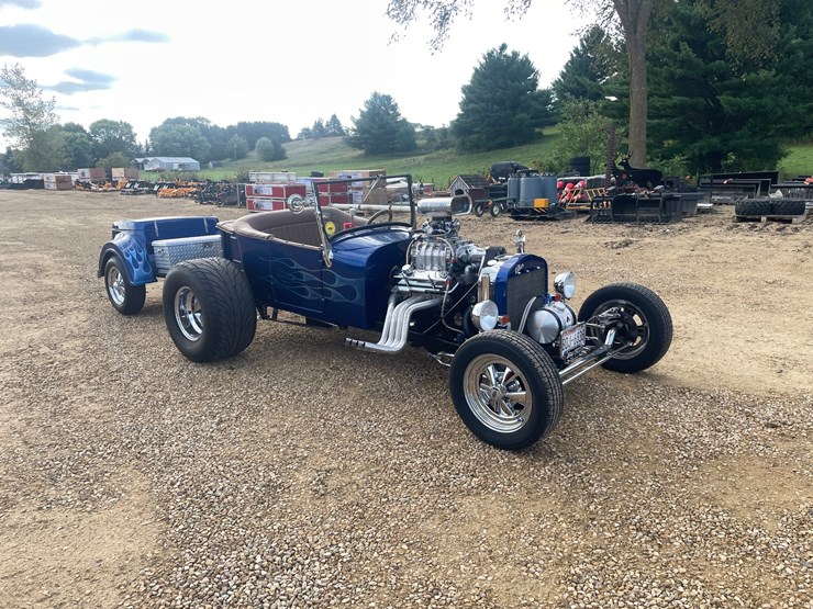 #7900-•-1923-ford-t-bucket-"bad-attitude"-and-2003-cmt-manufacturing-trailer-(has-wi-title)-(downing,-wi)-image-3