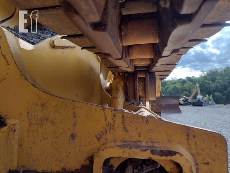 deere-650k-xlt-image-18
