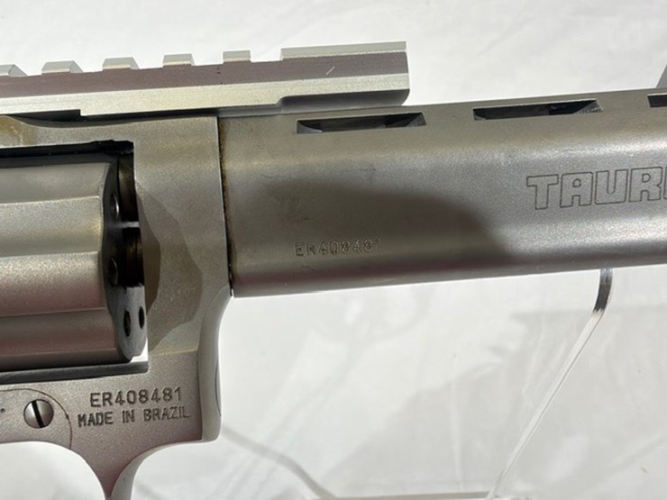 #20-•-taurus-tracker-revolver-image-27