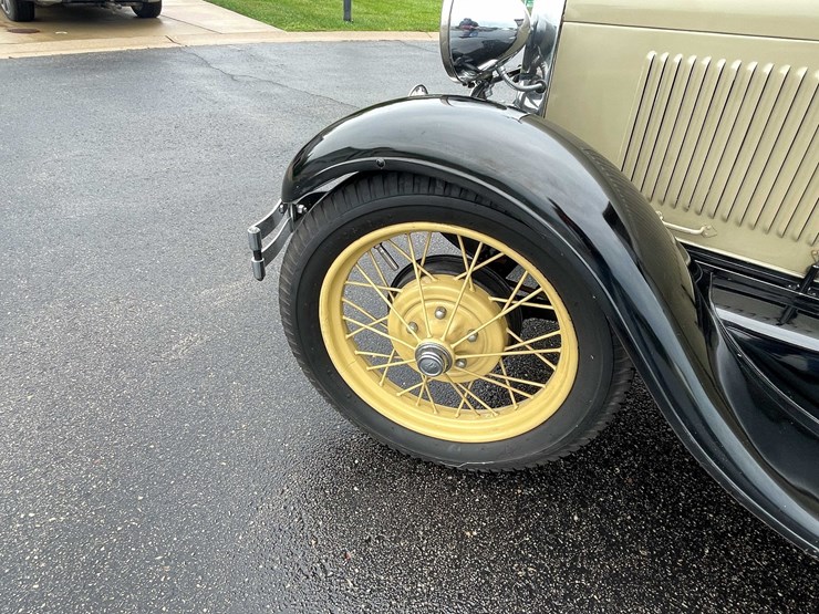 1928-ford-model-a-image-9