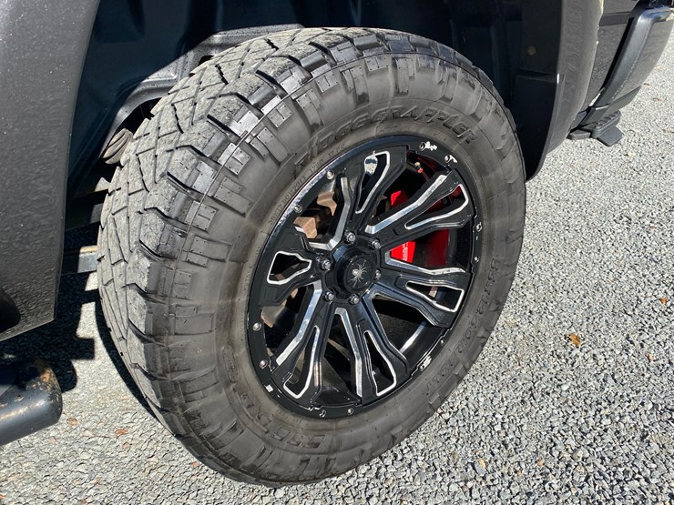 #7082-•-2021-dodge-ram-black-widow-bighorn-sport-(has-wi-title-in-delay)-(holcombe,-wi)-image-25